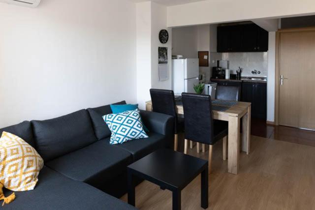 בורגאס Lovely 1Bd Flat Near The Sea Garden By Flat Mаnаger מראה חיצוני תמונה